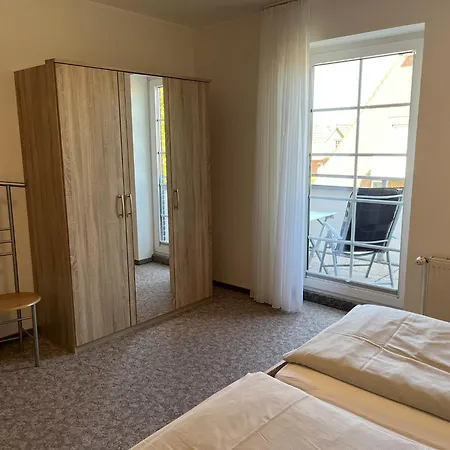 Thiede 1 Apartament *